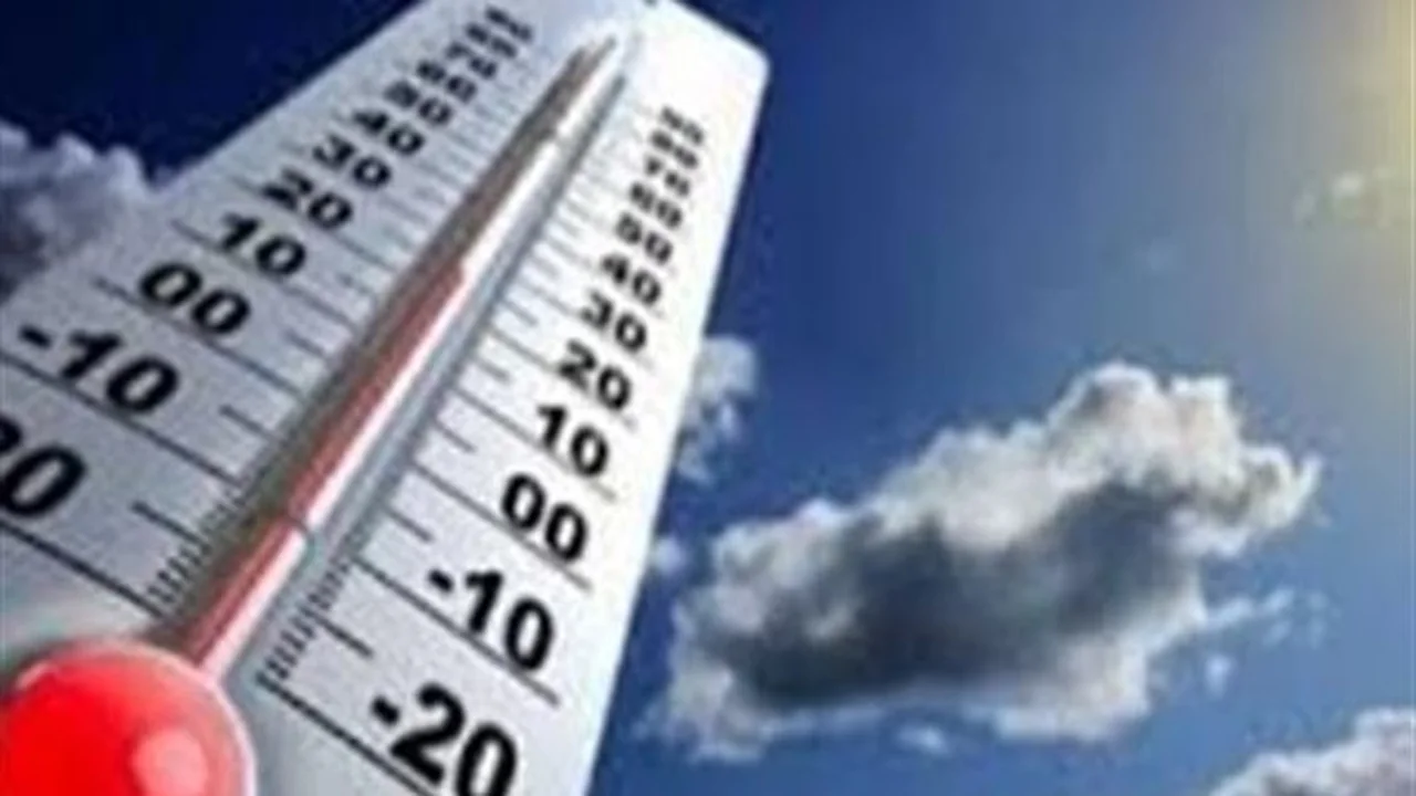 تحذير لسكان 3 محافظات.. الأرصاد تكشف تطورات موجة الرياح والأتربة المثارة اليوم